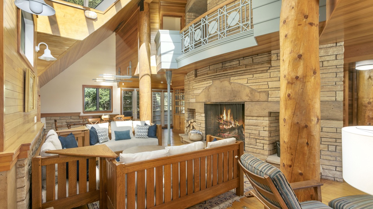 Photo of Livingroom in Vail
