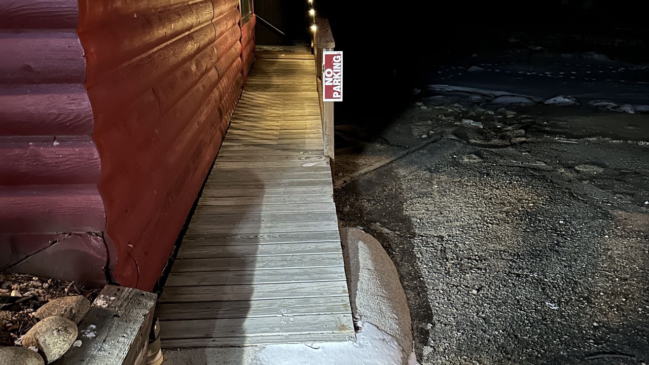 Photo of Outdoor in Drake