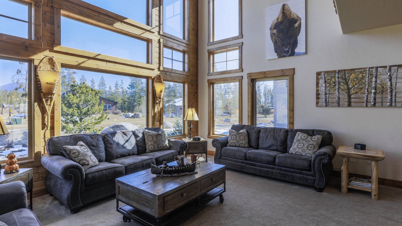 Photo of Livingroom in Grand Lake
