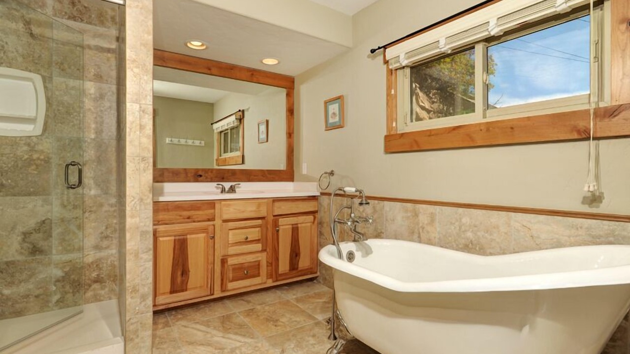 Photo of Bathroom in Dillon