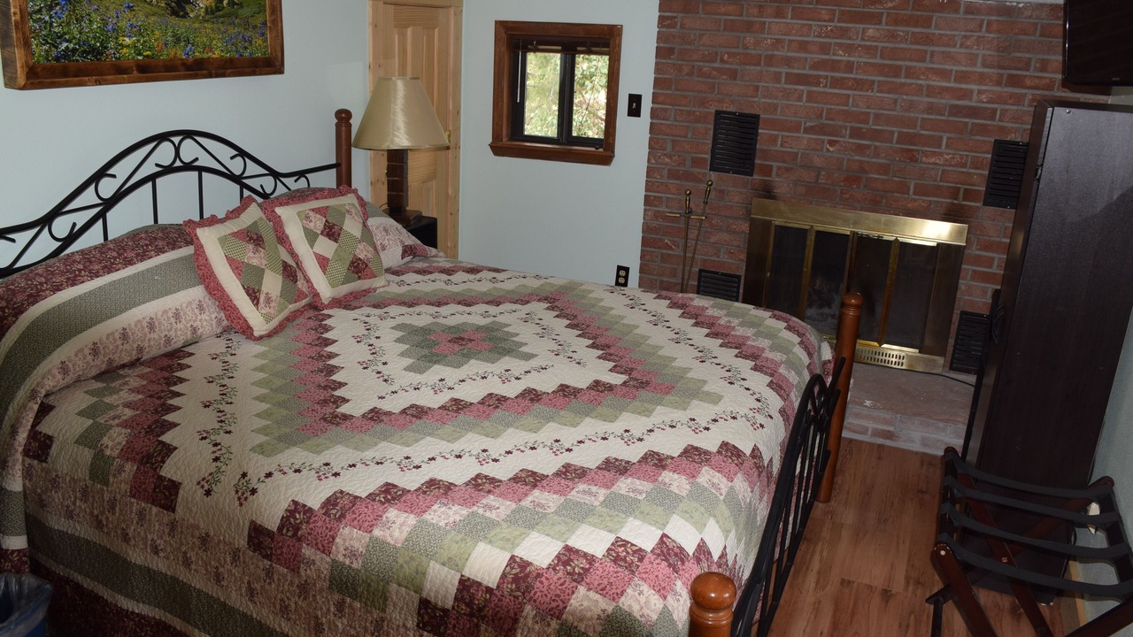 Photo of Livingroom in Lake City