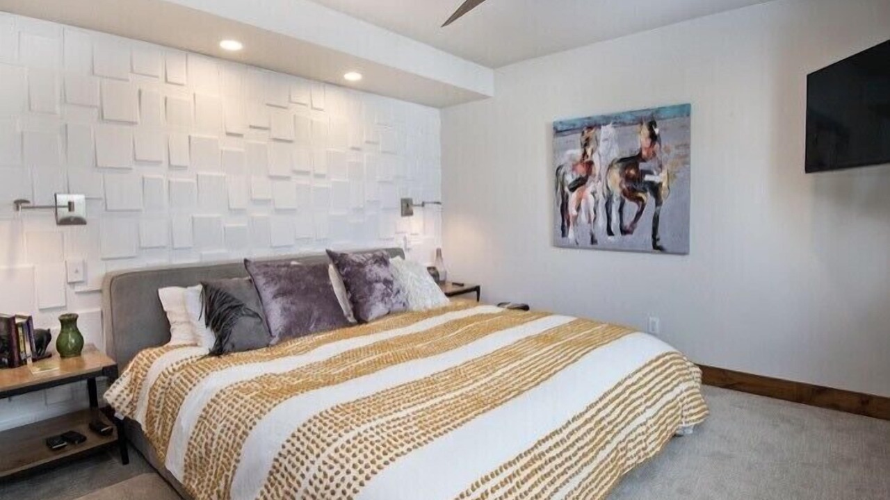 Photo of Bedroom in Edwards