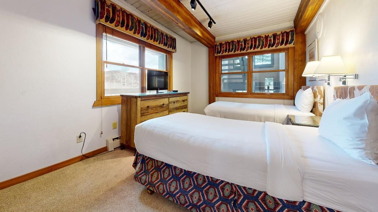 Photo of Bedroom in Snowmass Village