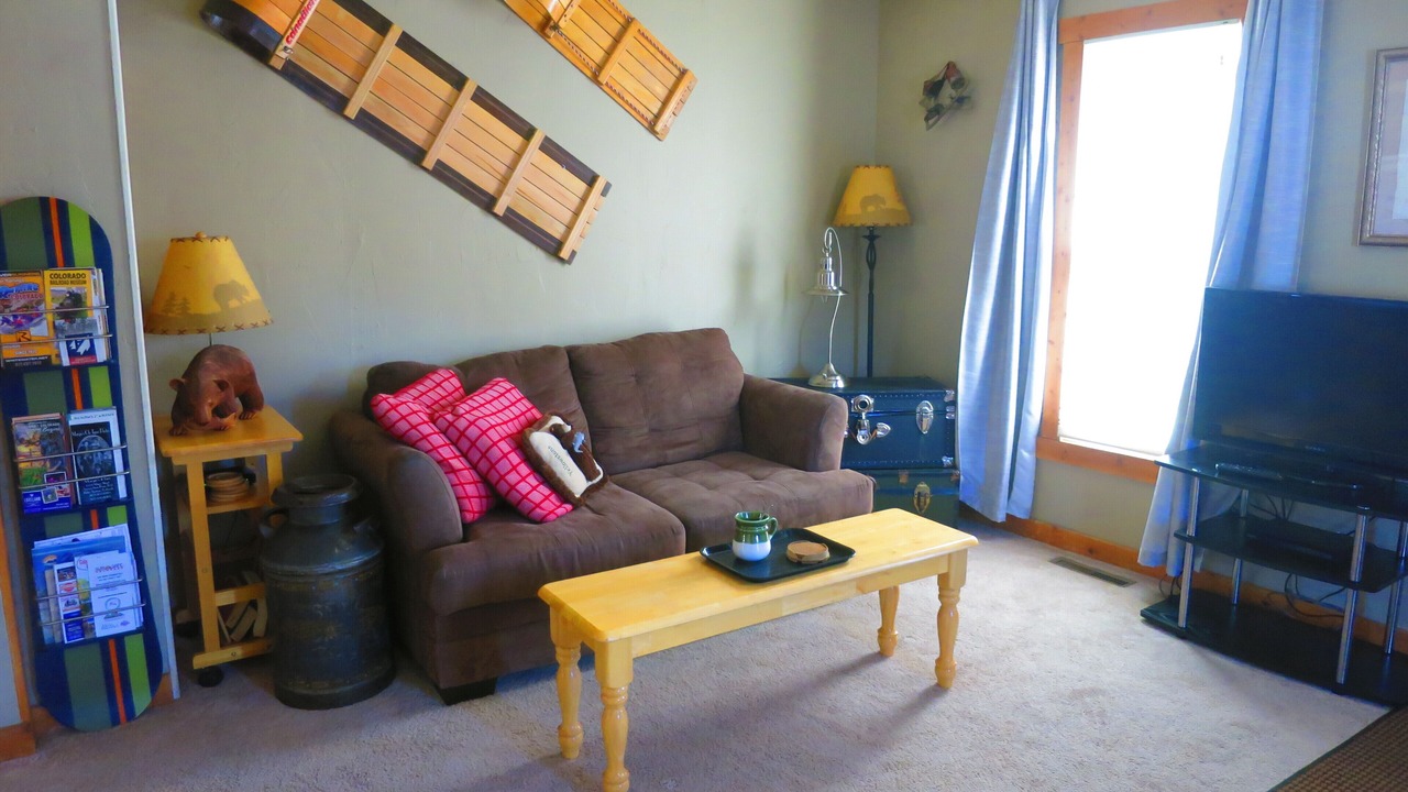 Photo of Livingroom in Idaho Springs