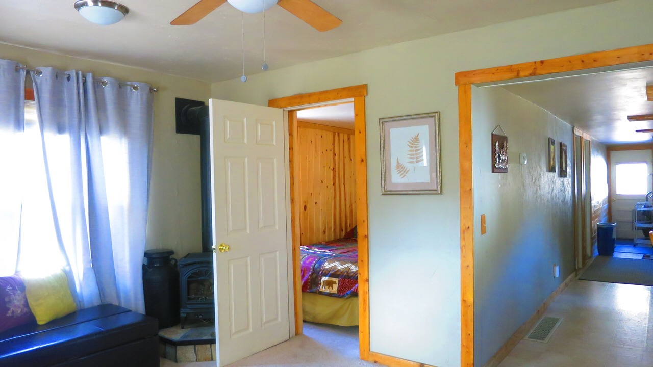Photo of Bedroom in Idaho Springs