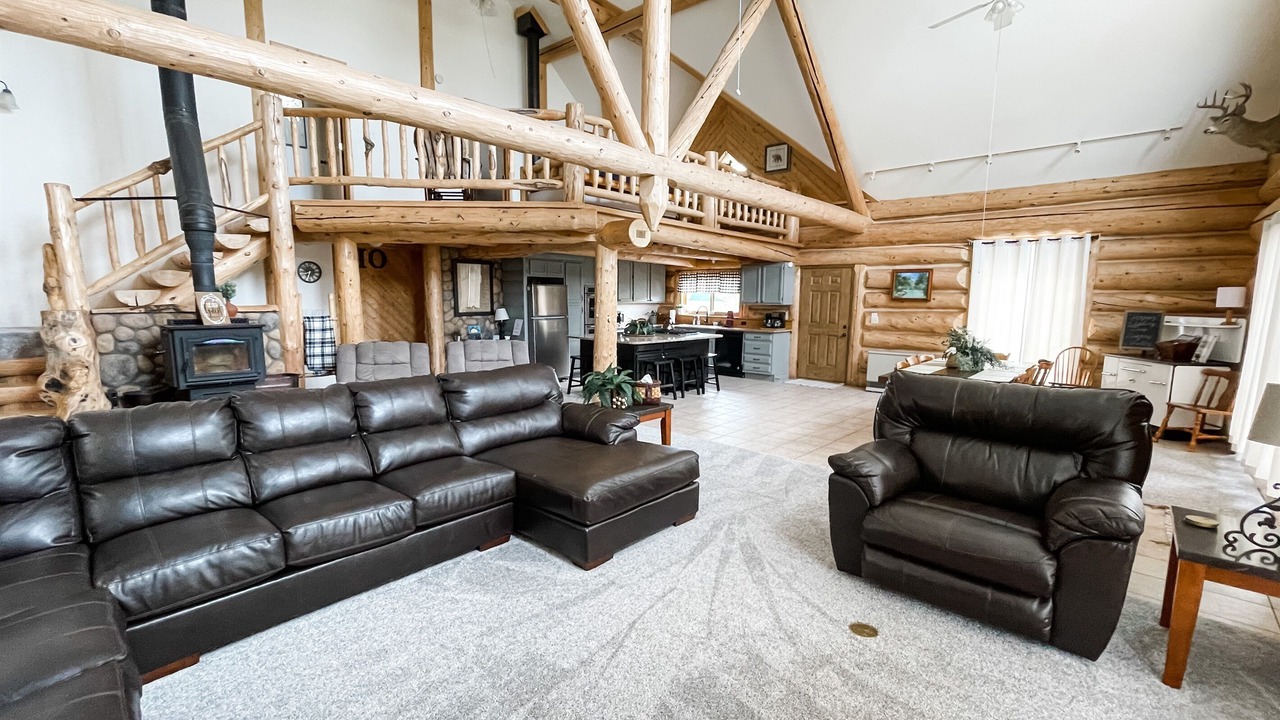 Photo of Bedroom in South Fork