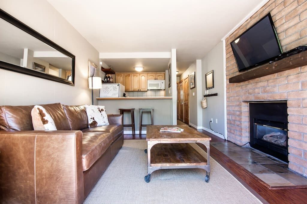 Photo of Livingroom in Vail