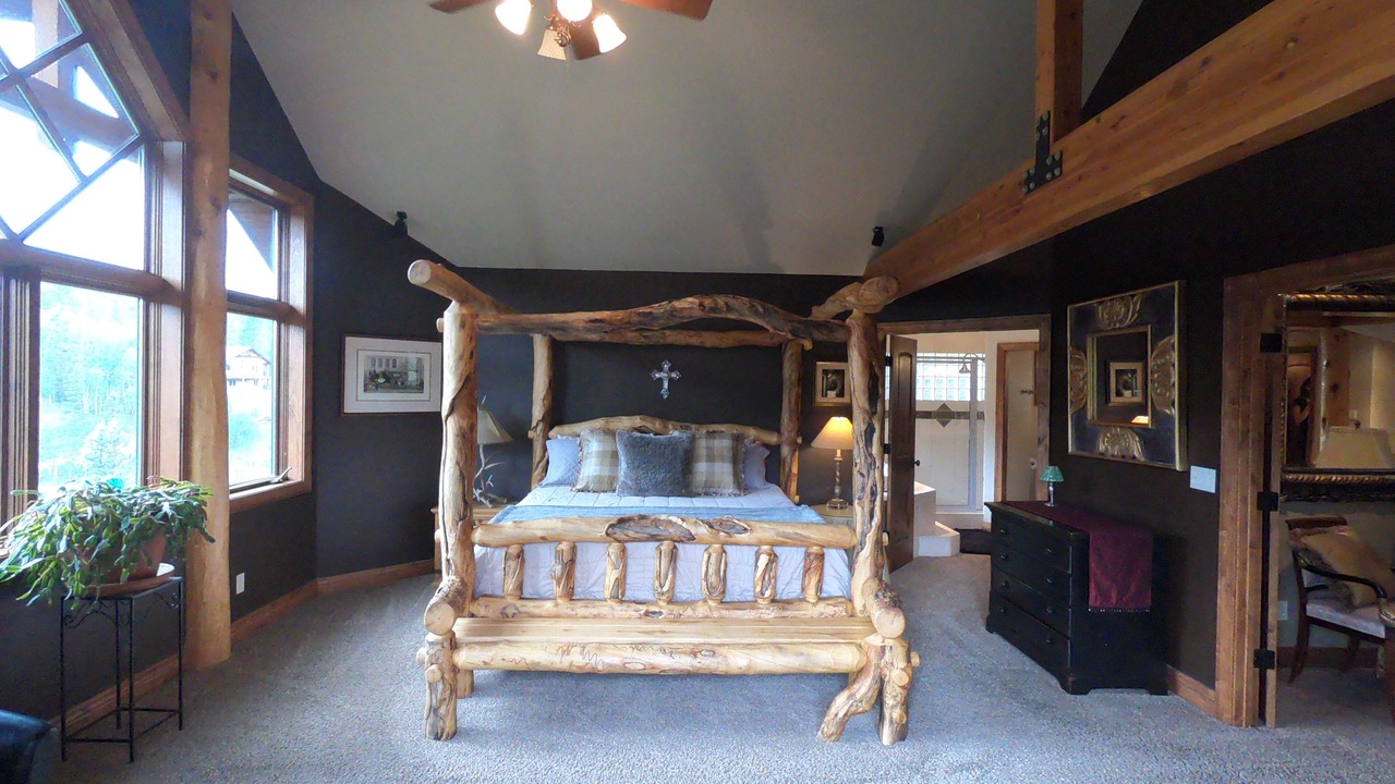Photo of Bedroom in Woodland Park
