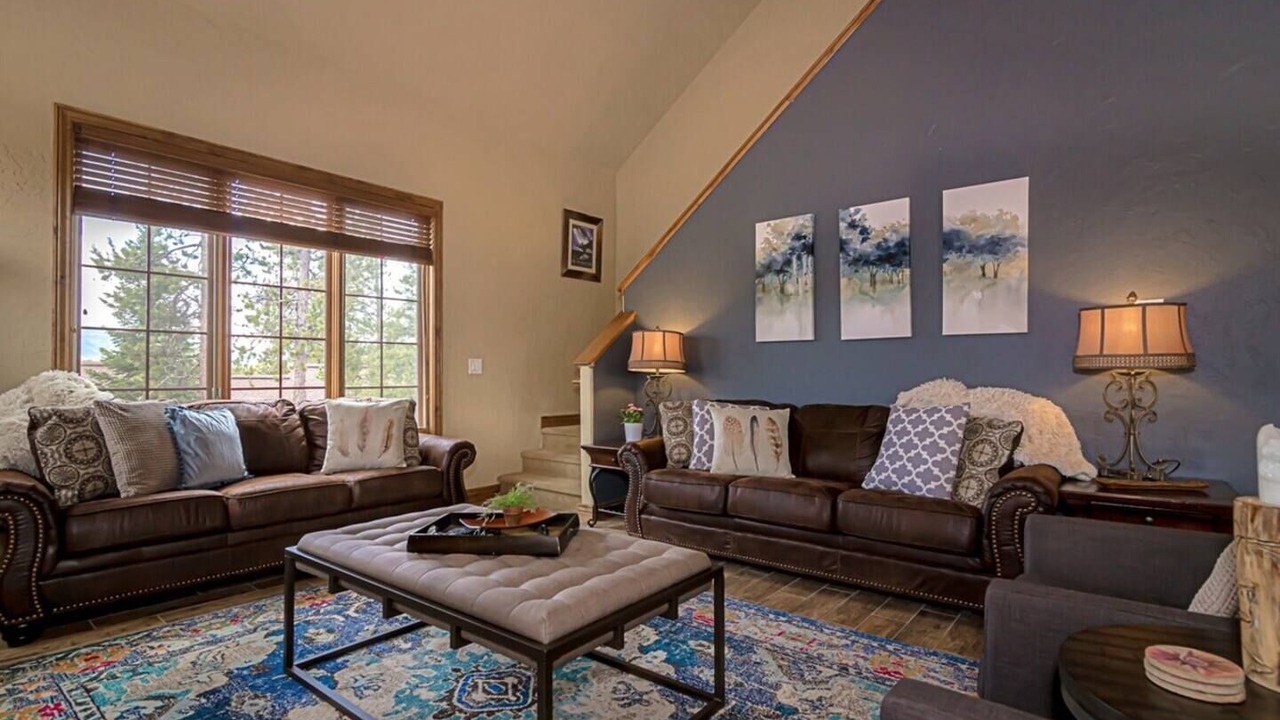 Photo of Livingroom in Fraser