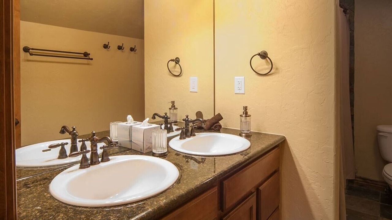Photo of Bathroom in Fraser