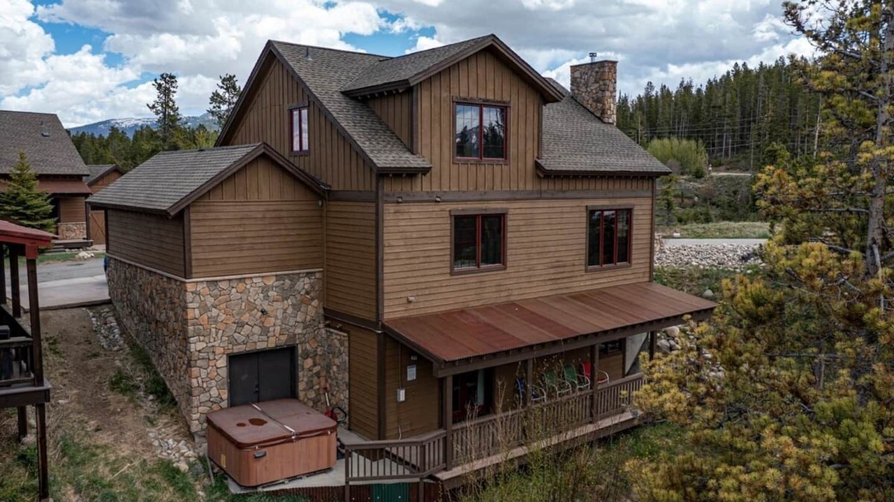 Photo of Outdoor in Fraser