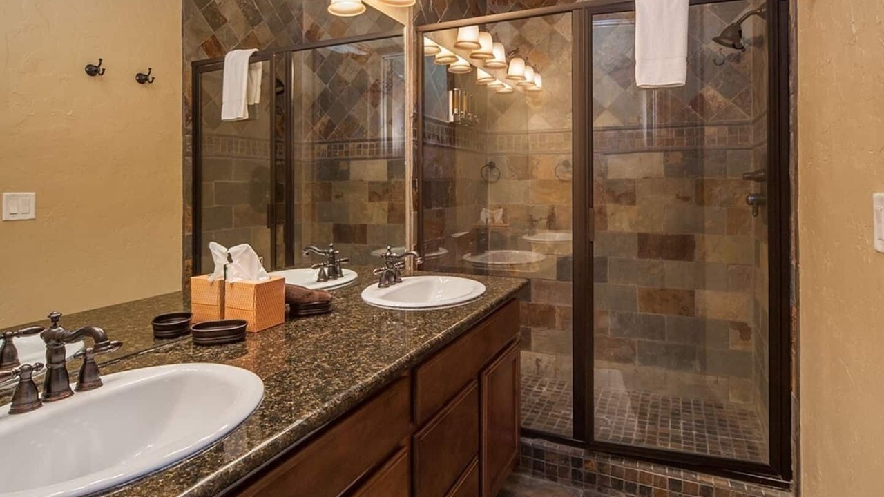 Photo of Bathroom in Fraser