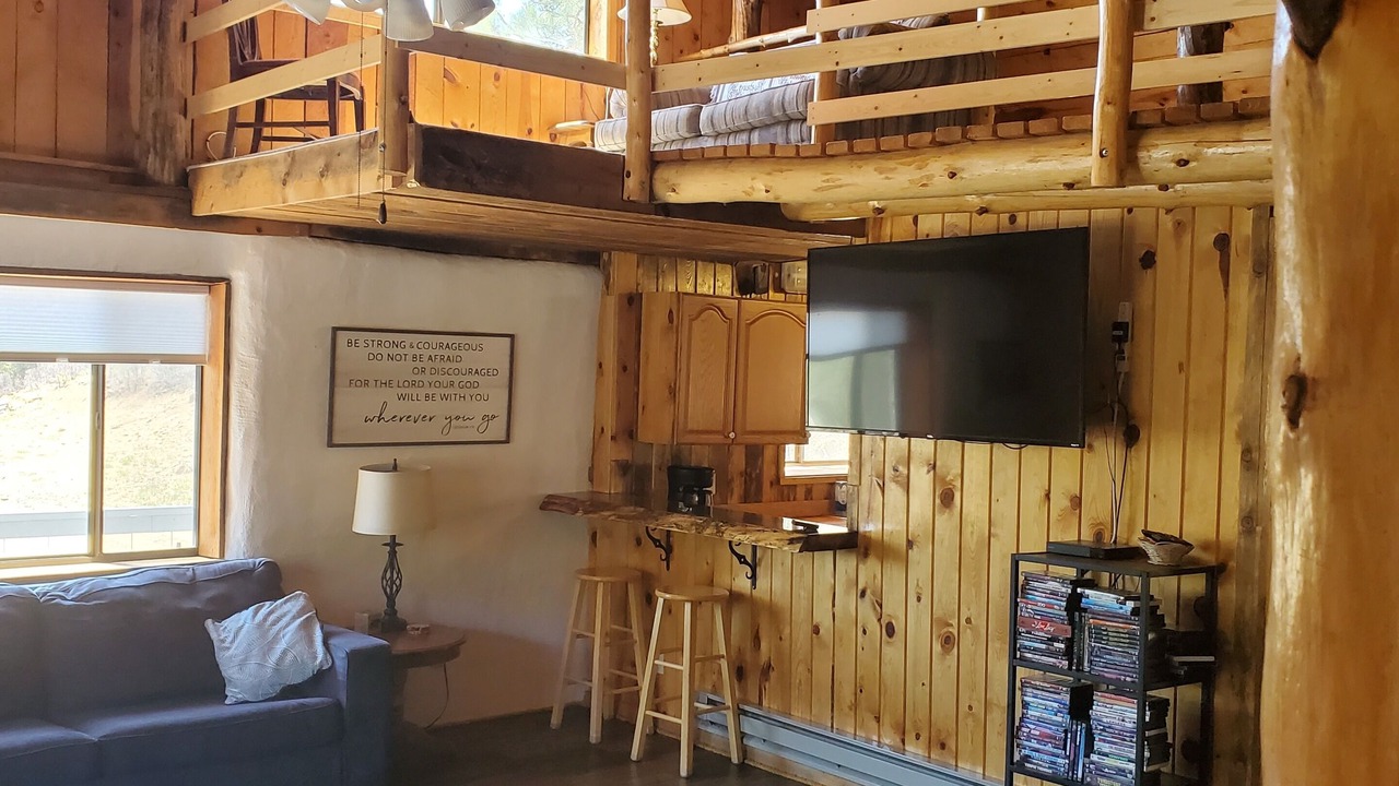 Photo of Livingroom in Weston