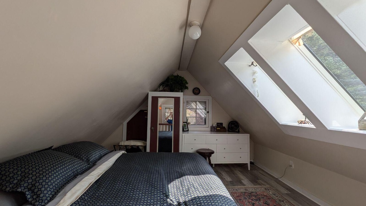 Photo of Bedroom in Cascade