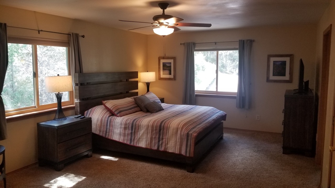 Photo of Bedroom in Cascade-Chipita Park