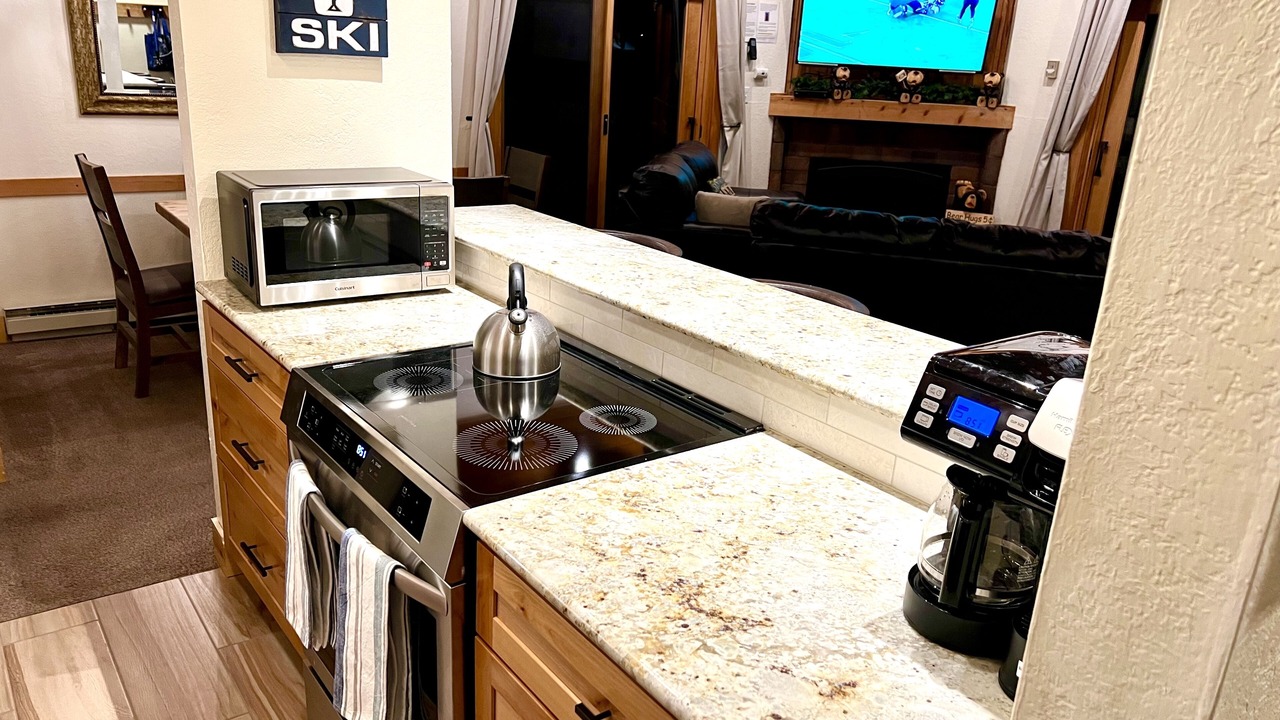 Photo of Kitchen in Four O'Clock