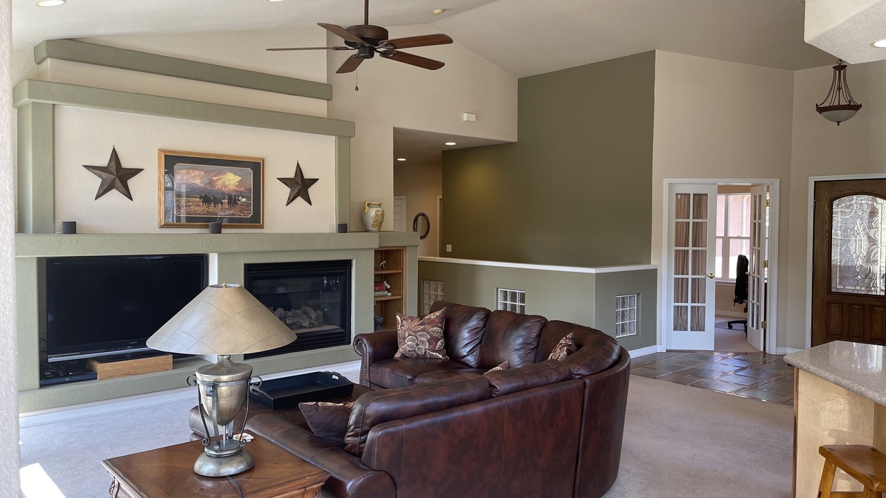 Photo of Livingroom in Woodland Park