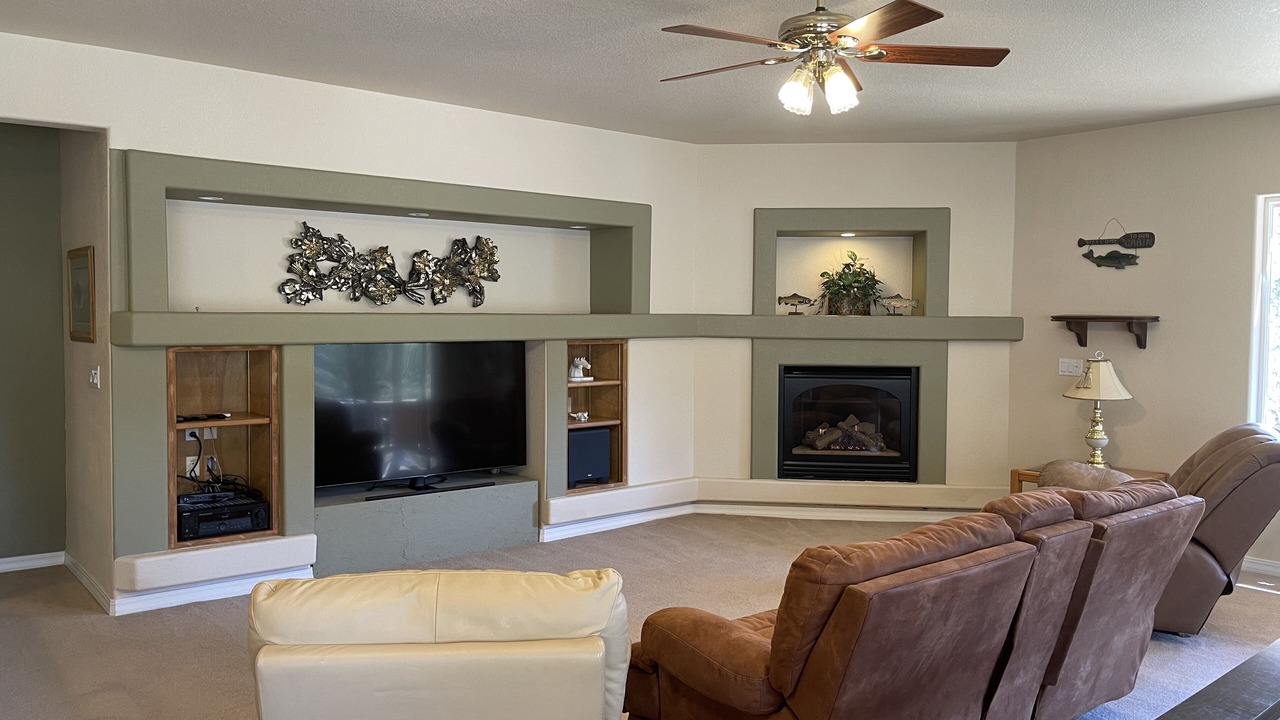 Photo of Livingroom in Woodland Park