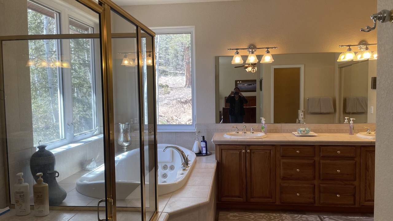 Photo of Bathroom in Woodland Park
