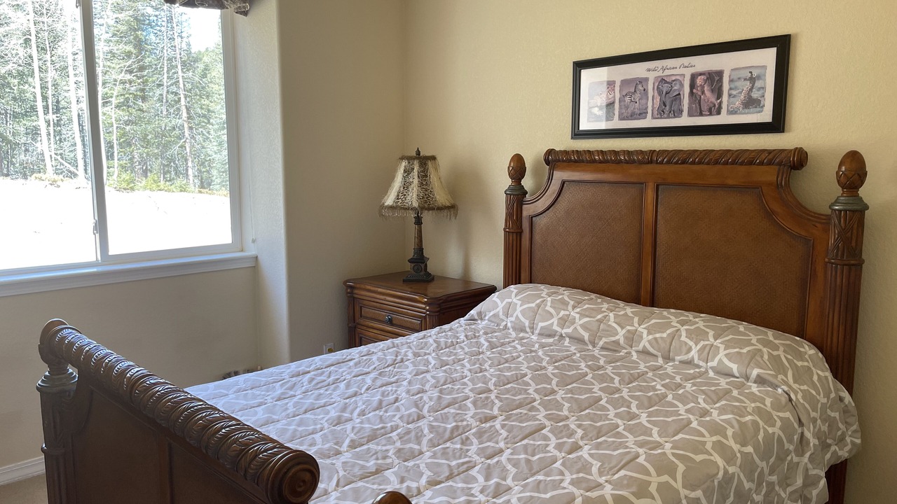 Photo of Bedroom in Woodland Park