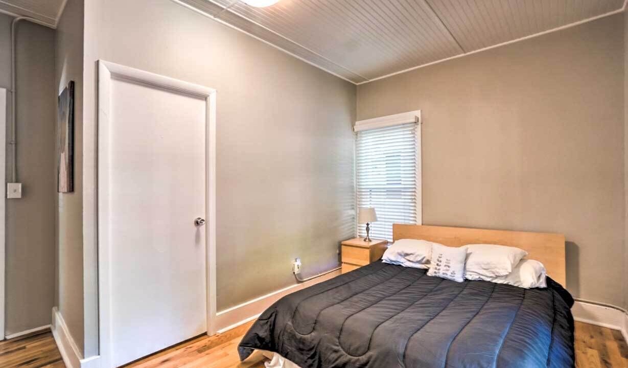 Photo of Bedroom in University Park