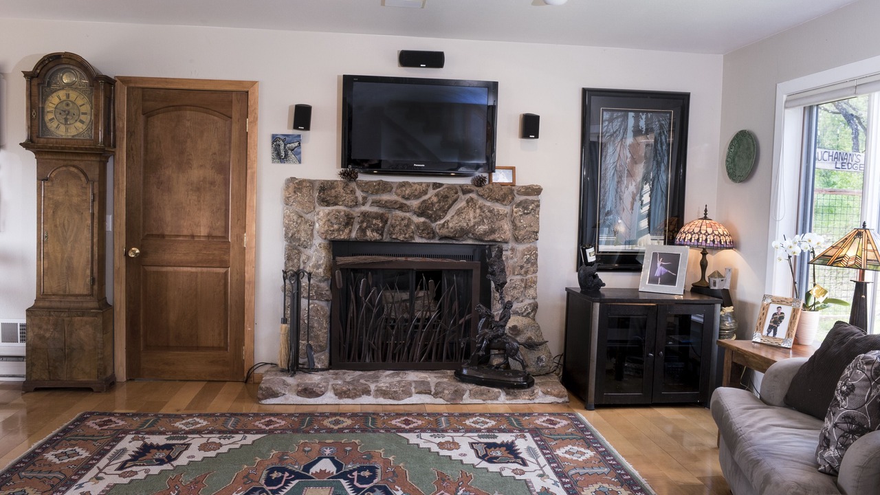 Photo of Livingroom in Brush Creek Village