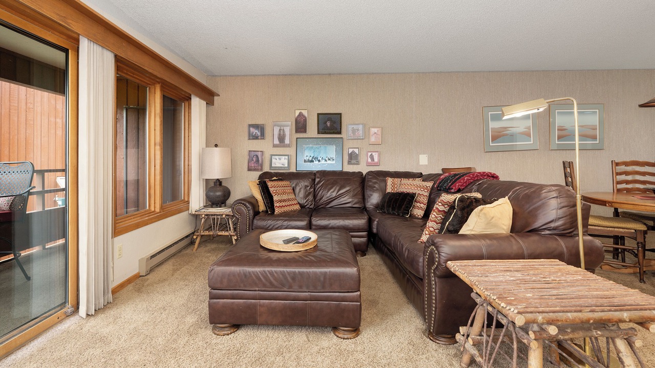 Photo of Livingroom in Grand Lake