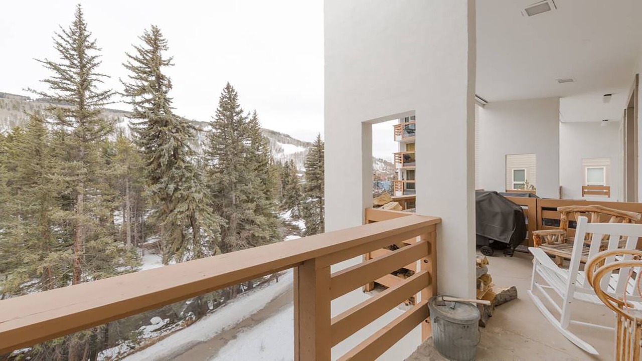 Photo of Patio Balcony in Vail