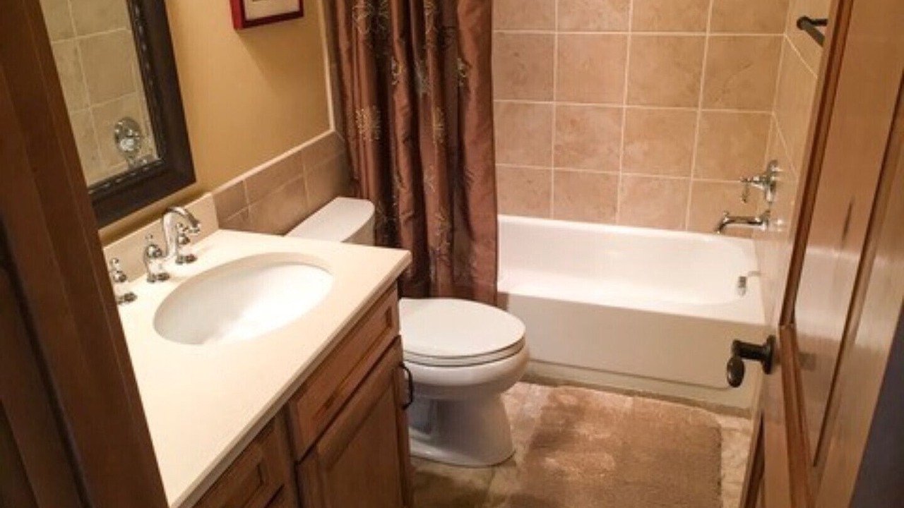 Photo of Bathroom in Mancos