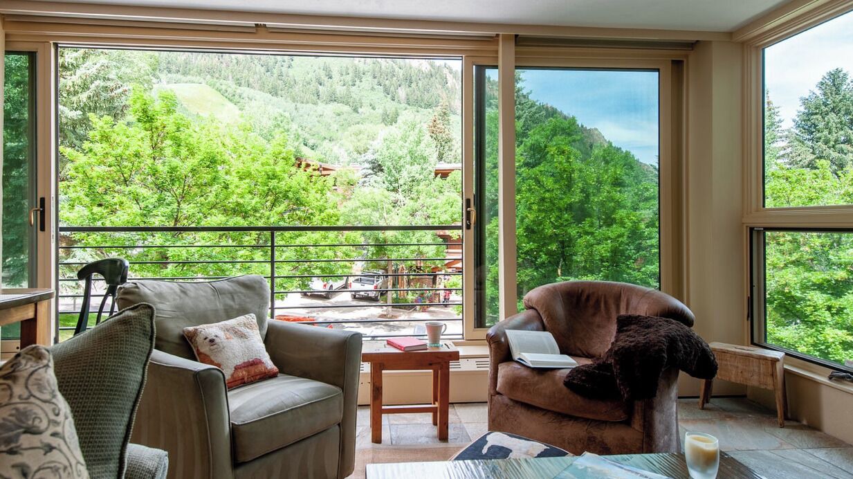 Photo of Livingroom in Aspen