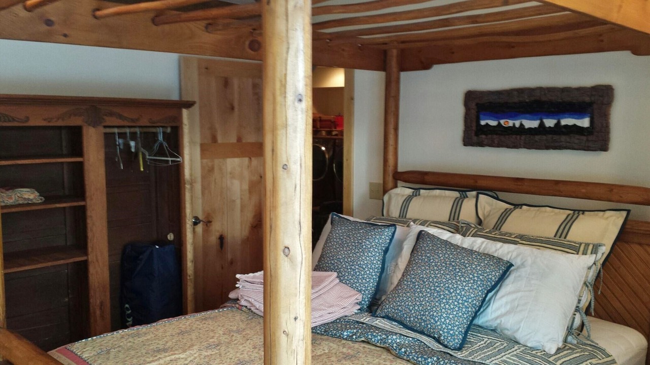 Photo of Bedroom in Winter Park Highlands