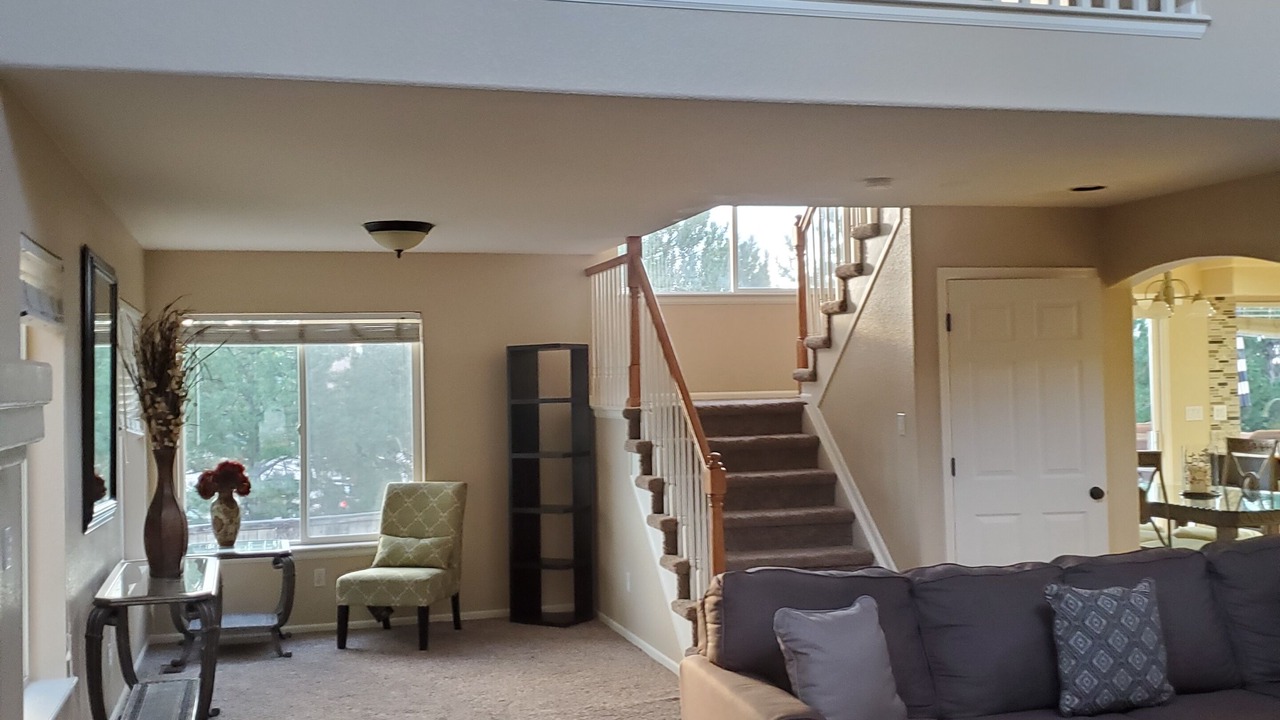 Photo of Livingroom in Lone Tree