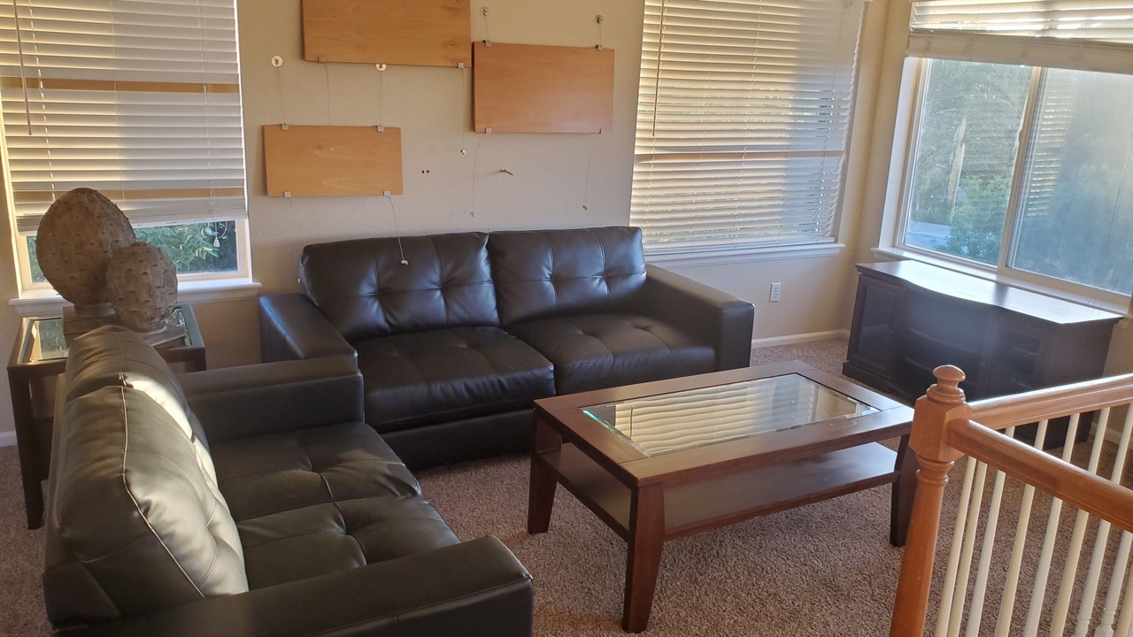 Photo of Livingroom in Lone Tree