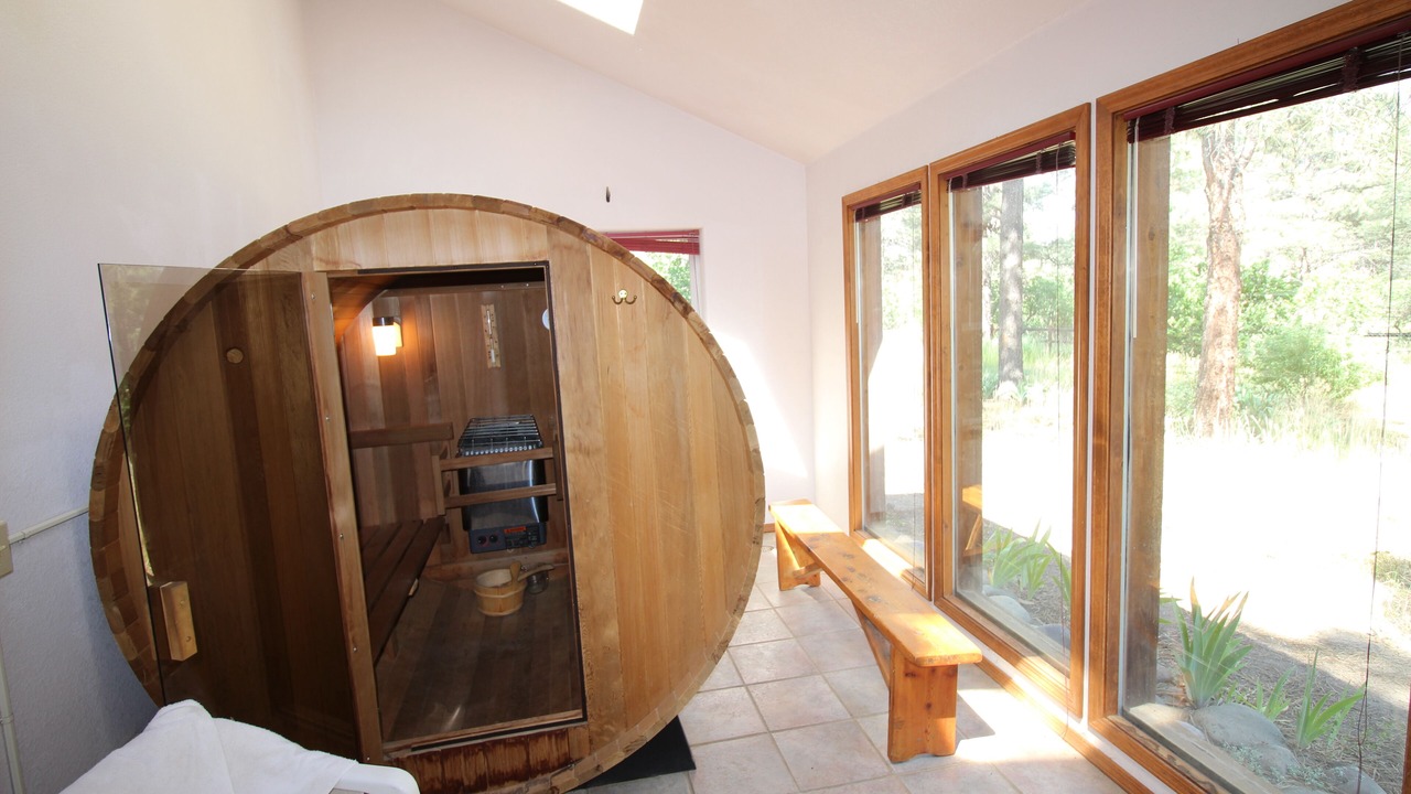 Photo of Bedroom in Twin Creek Village