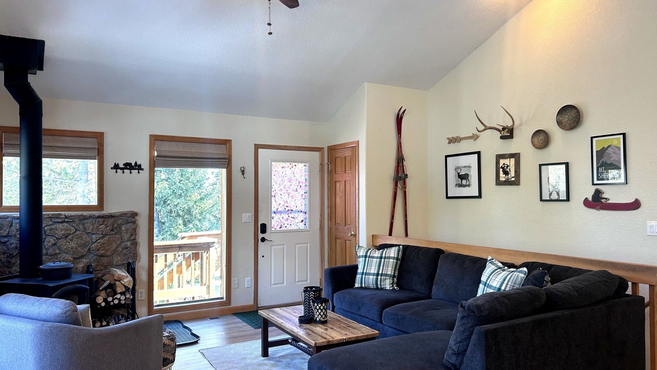 Photo of Livingroom in Valley of the Sun