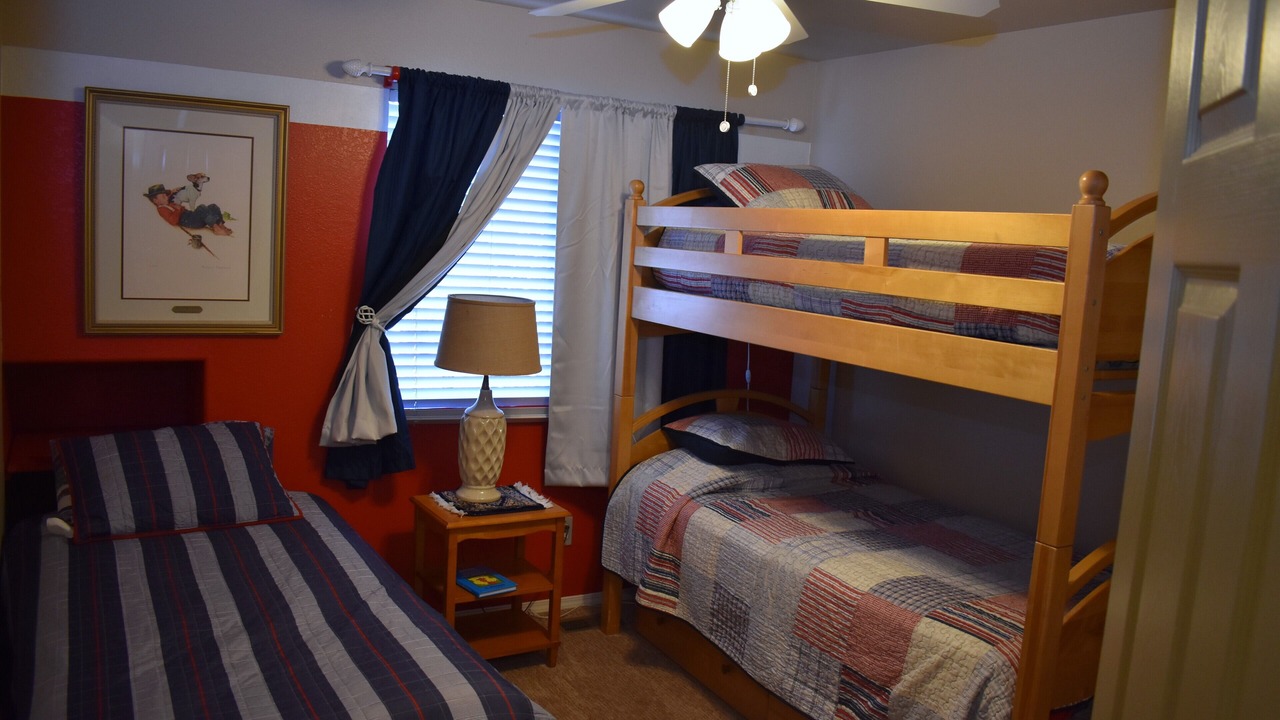 Photo of Bedroom in Monument