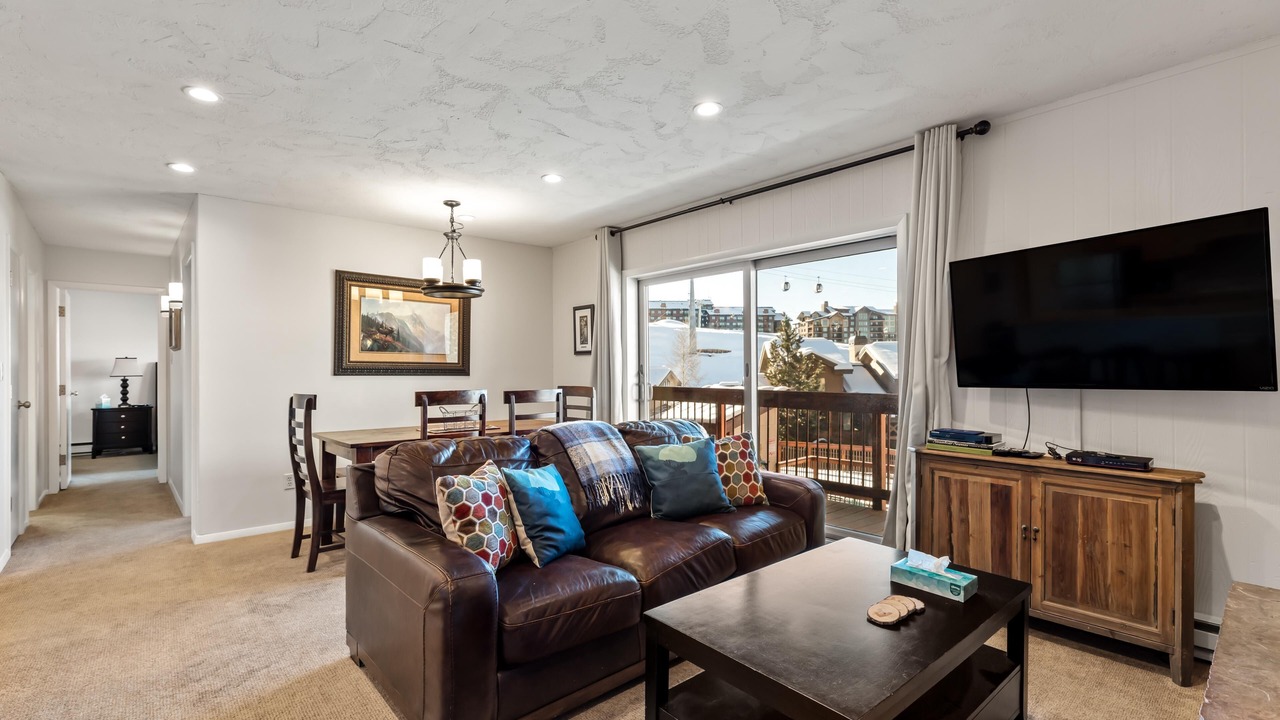 Photo of Livingroom in Steamboat Springs