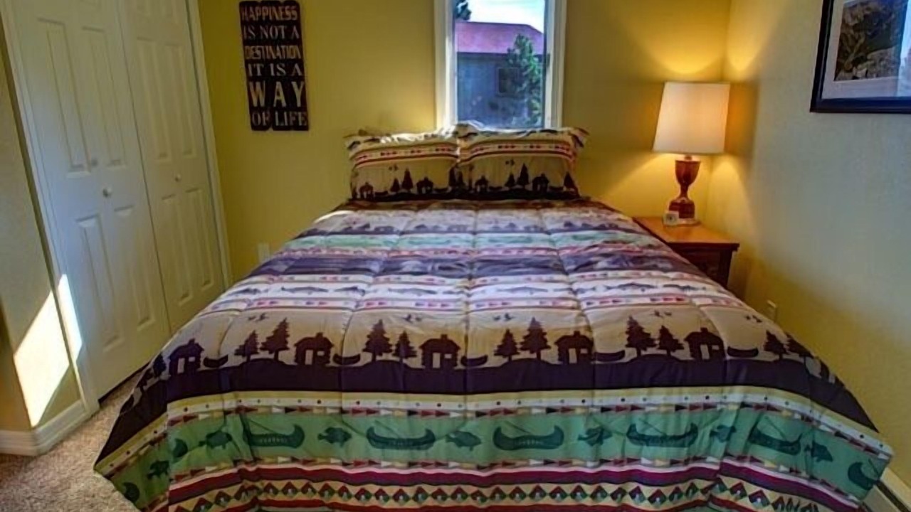 Photo of Bedroom in Estes Park