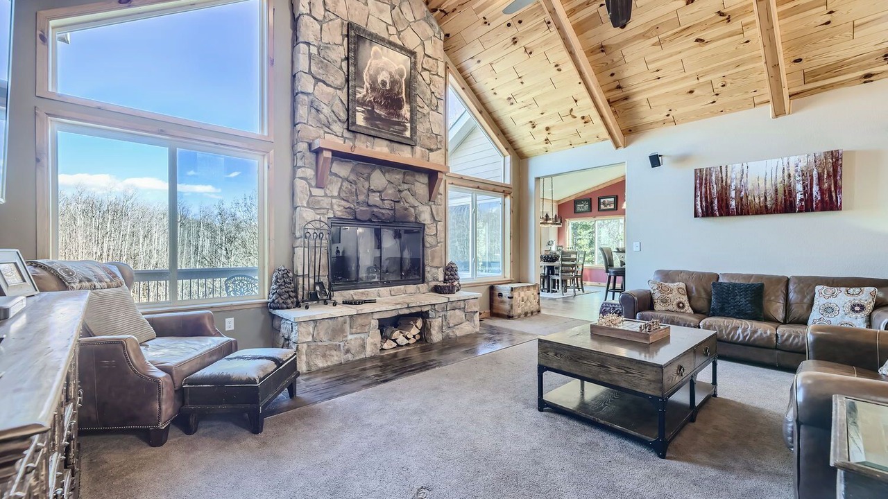 Photo of Livingroom in Fairplay
