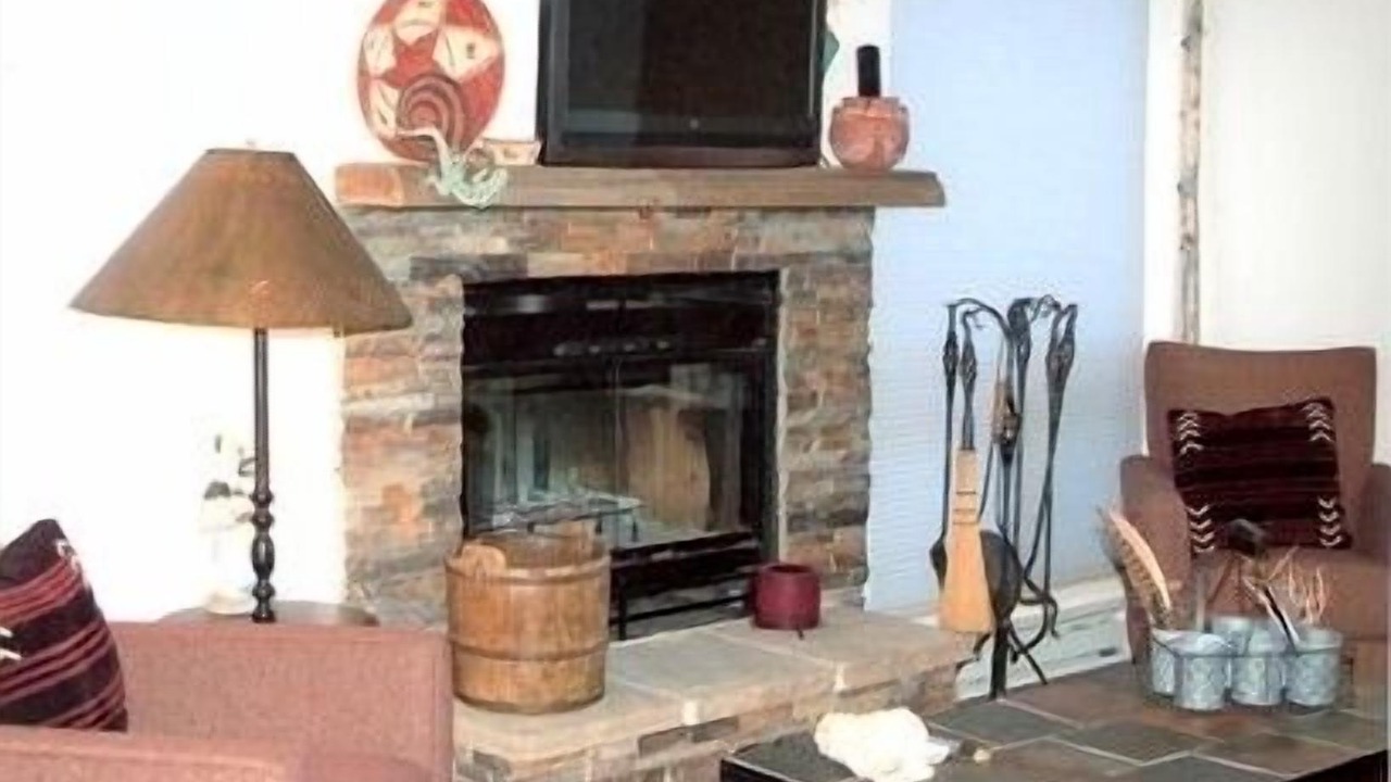 Photo of Livingroom in Purgatory