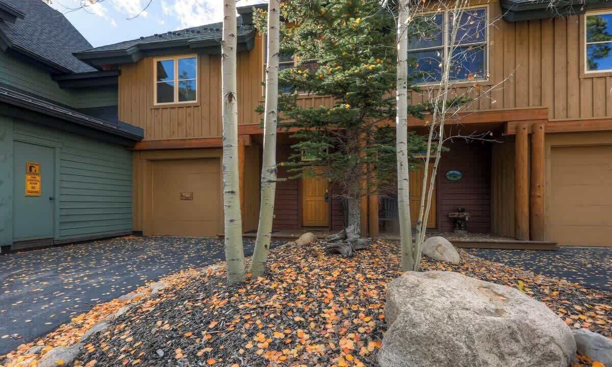 Photo of Others in Keystone