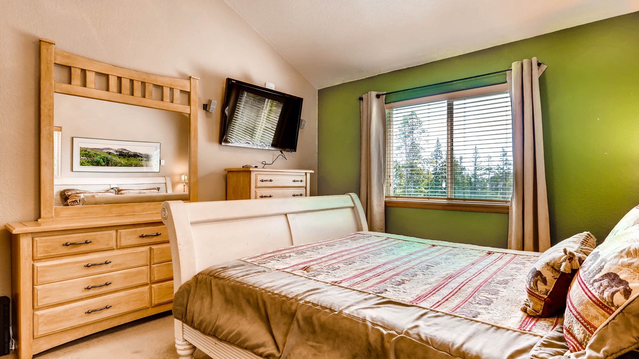 Photo of Bedroom in Valley of the Sun