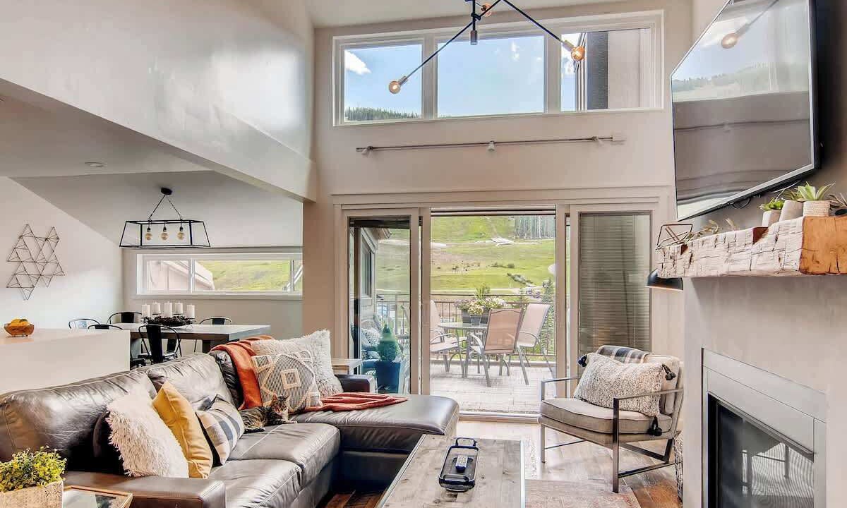 Photo of Livingroom in East Village at Copper