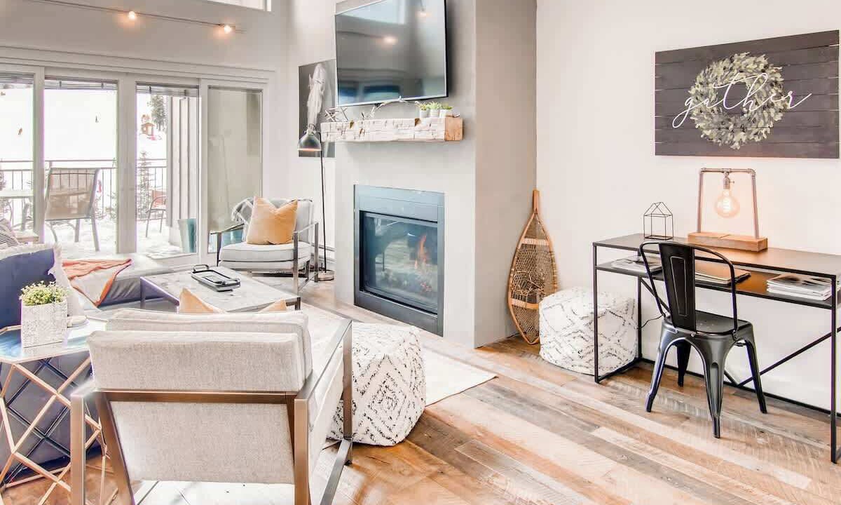 Photo of Livingroom in East Village at Copper