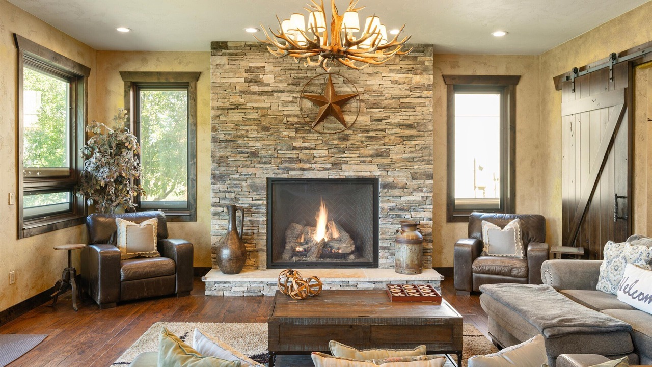 Photo of Livingroom in Carbondale