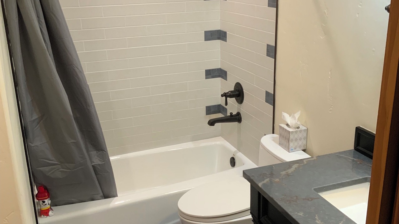 Photo of Bedroom in Edwards