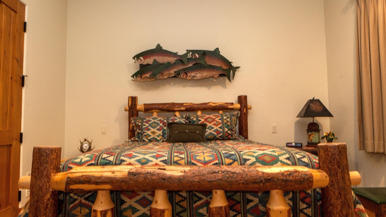Photo of Bedroom in Edwards