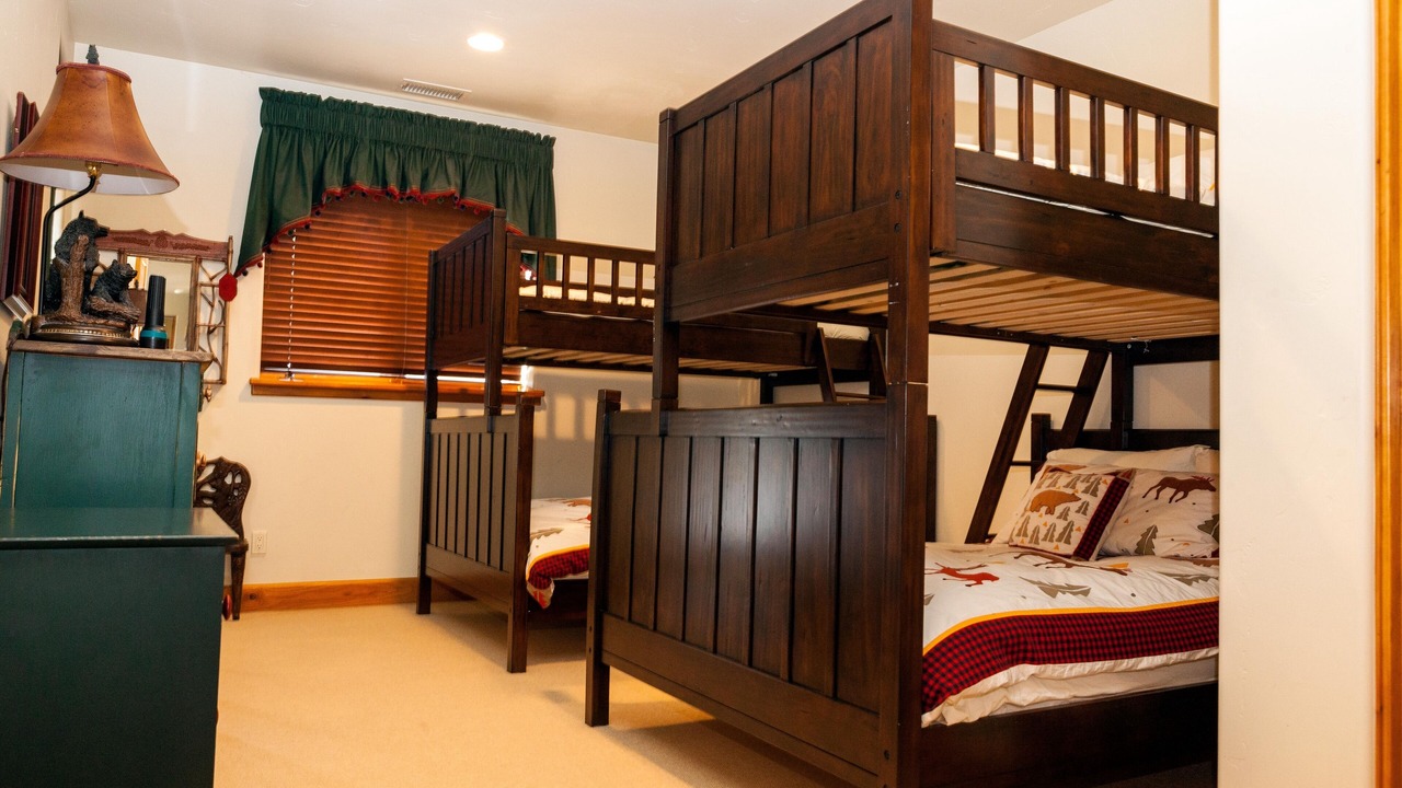 Photo of Bedroom in Edwards