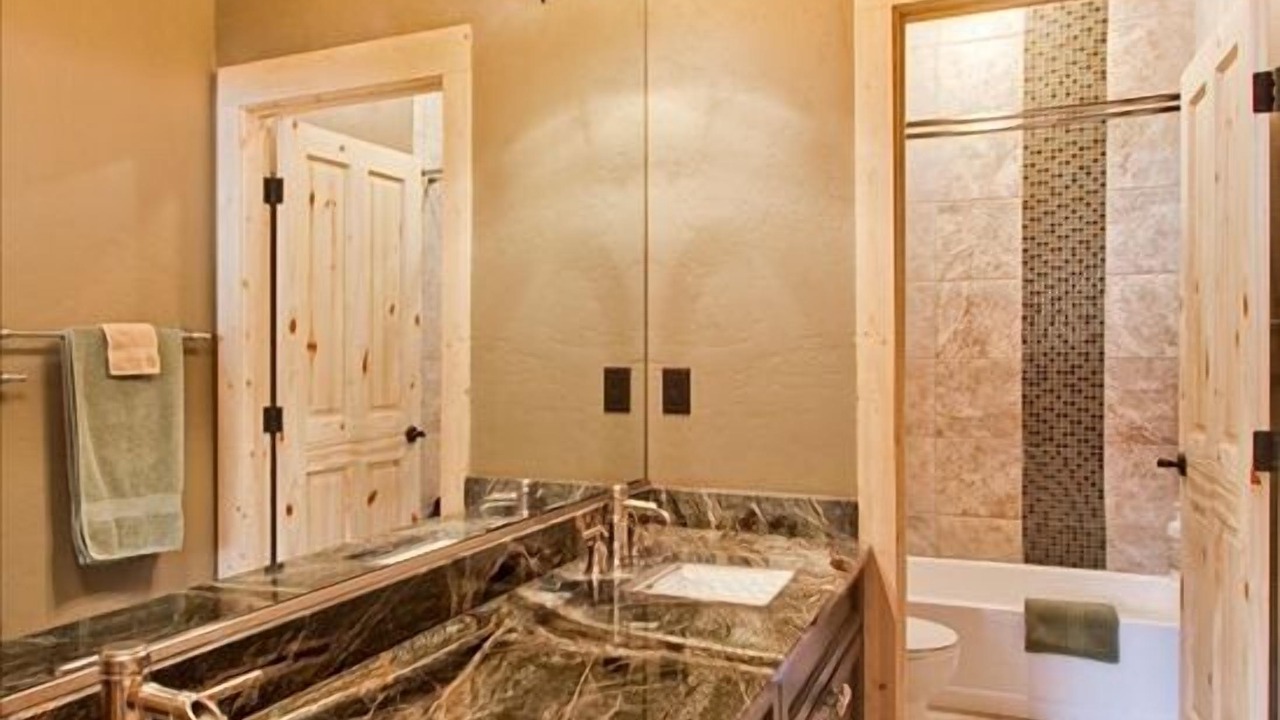 Photo of Bathroom in Wildernest