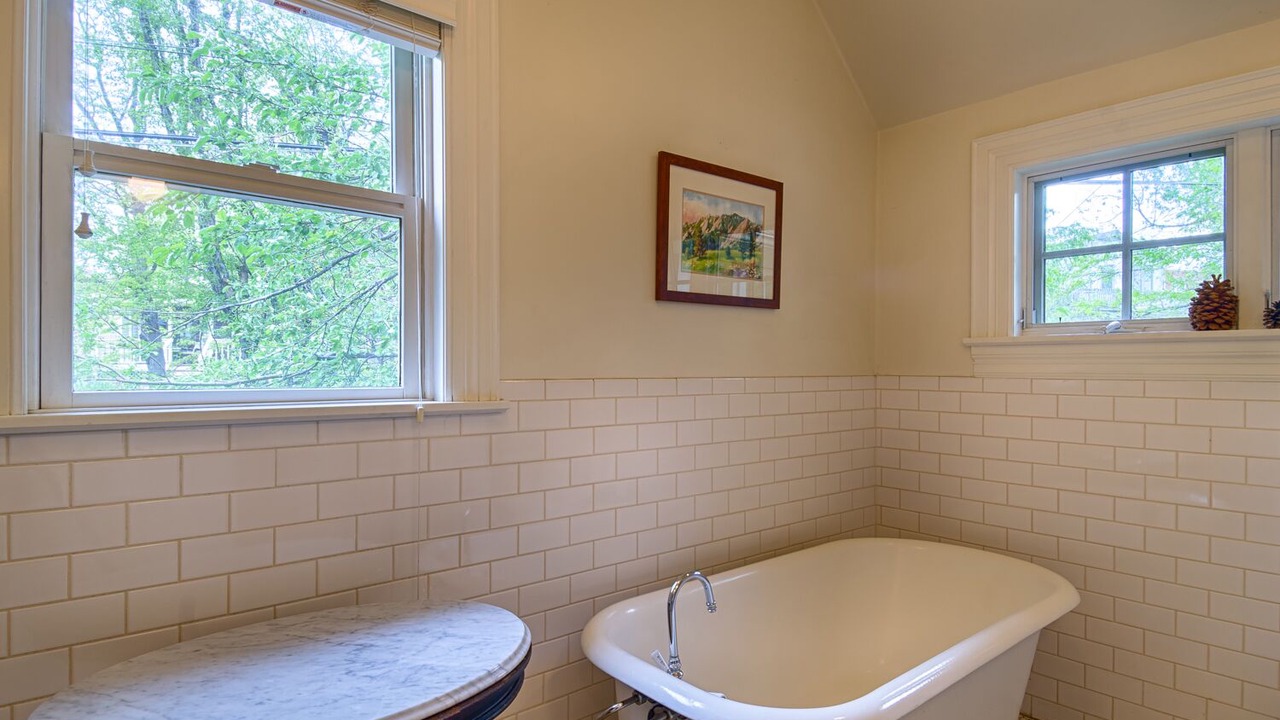 Photo of Bathroom in Whittier